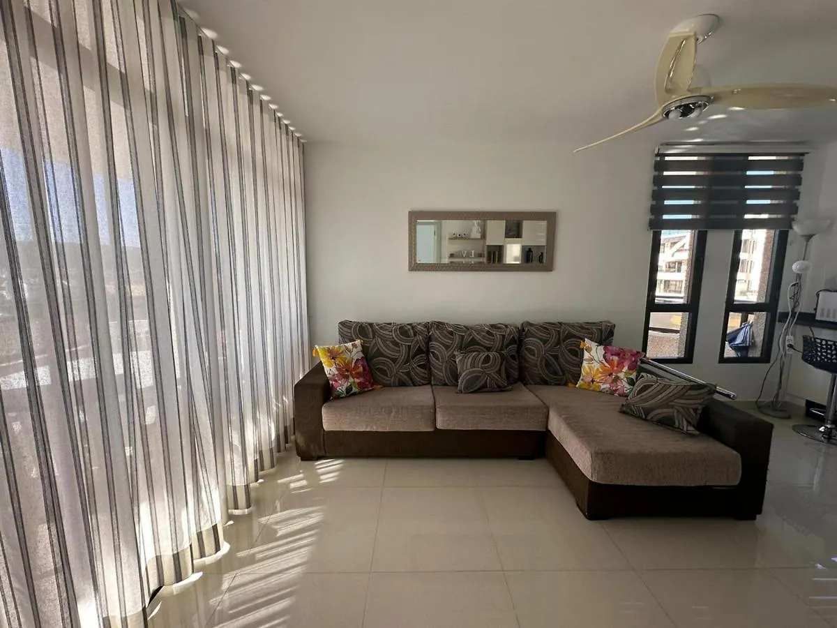 Iki Black Los Cristianos Los Cristianos  Apartmán Los Cristianos (Tenerife)